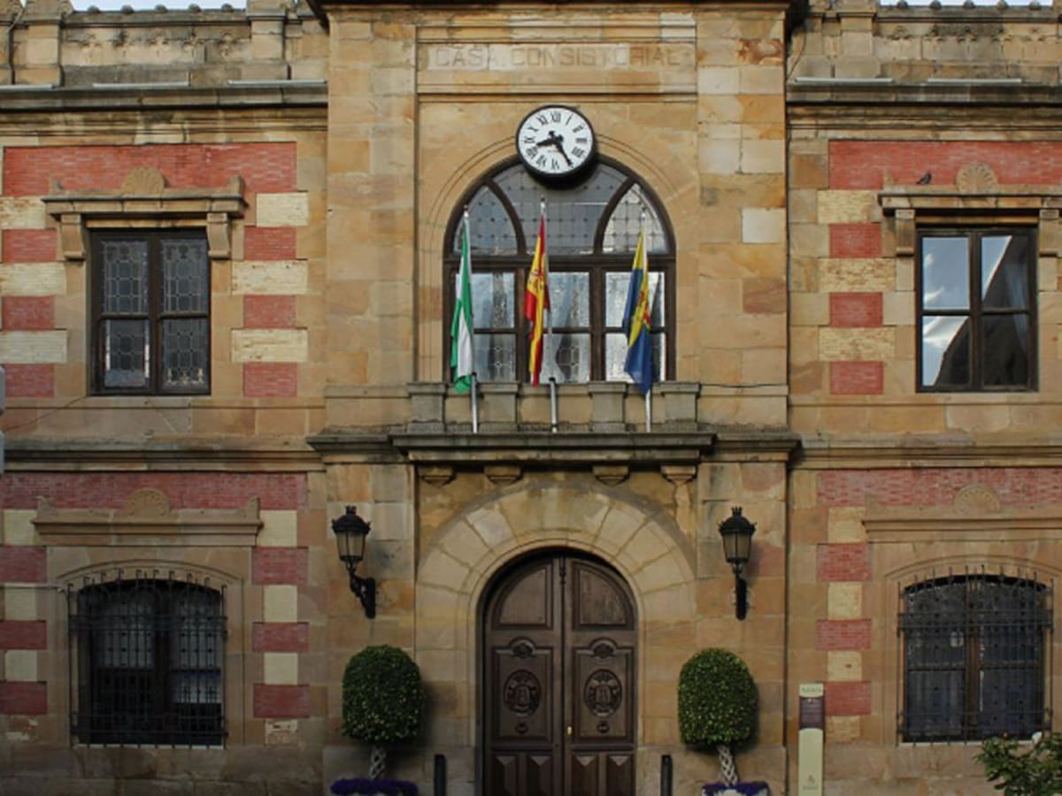 Landaluce anuncia que va a congelar los impuestos a los algecireños