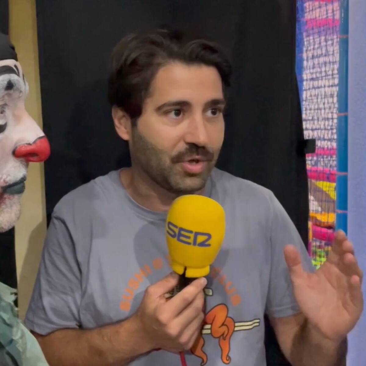 Radio Cádiz acompaña a las agrupaciones hasta el COAC 2022: Así se prepara la comparsa "Los Sumisos" para el Carnaval de Cádiz