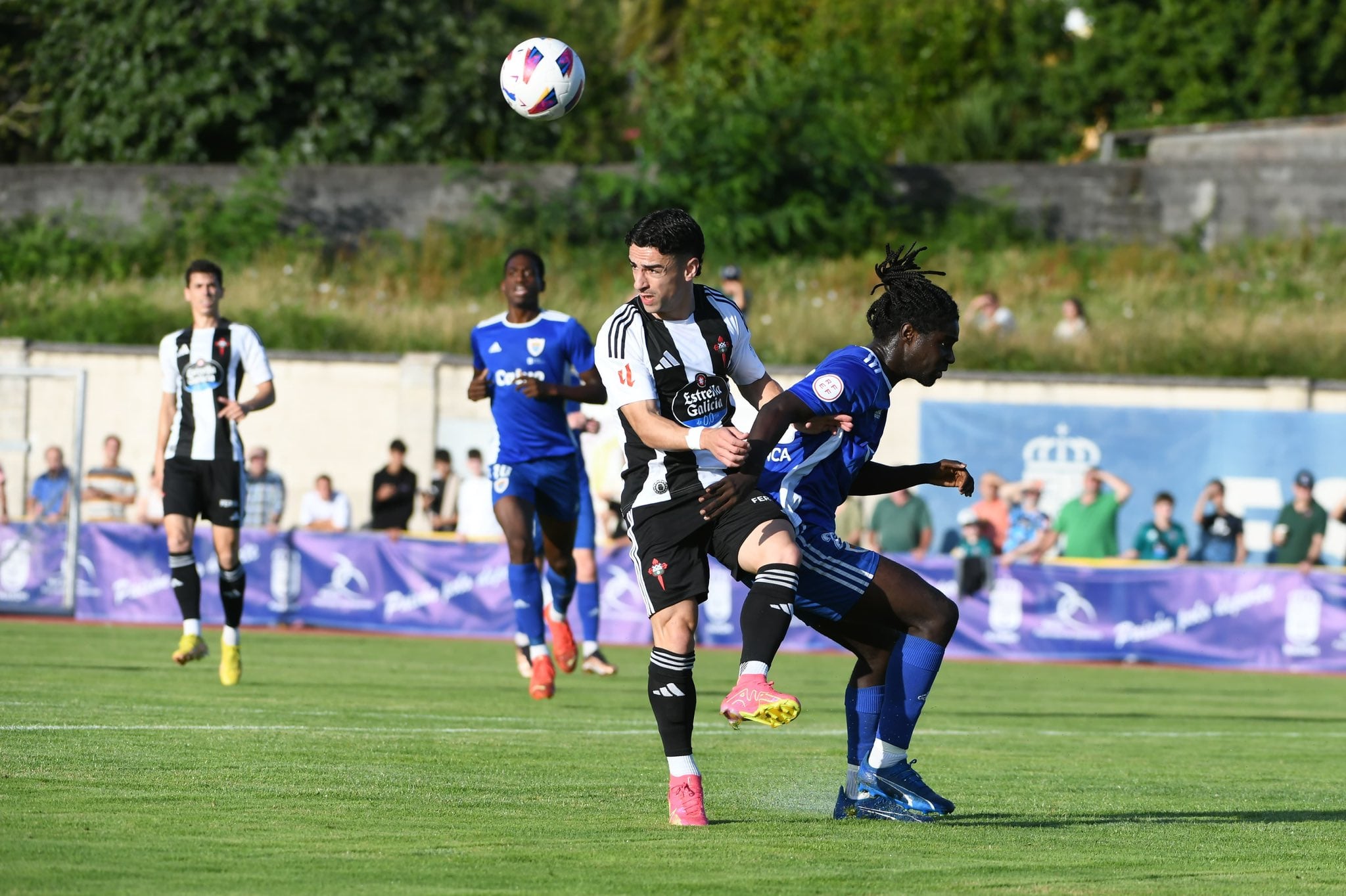 Josué Dorrio, en el partido amistoso del pasado miércoles en Río Seco ante el Bergantiños (foto: Racing Club Ferrol)