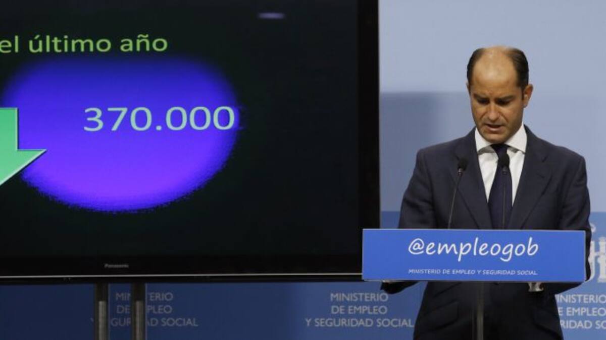 Baja el paro en agosto pero deja al descubierto la precariedad laboral