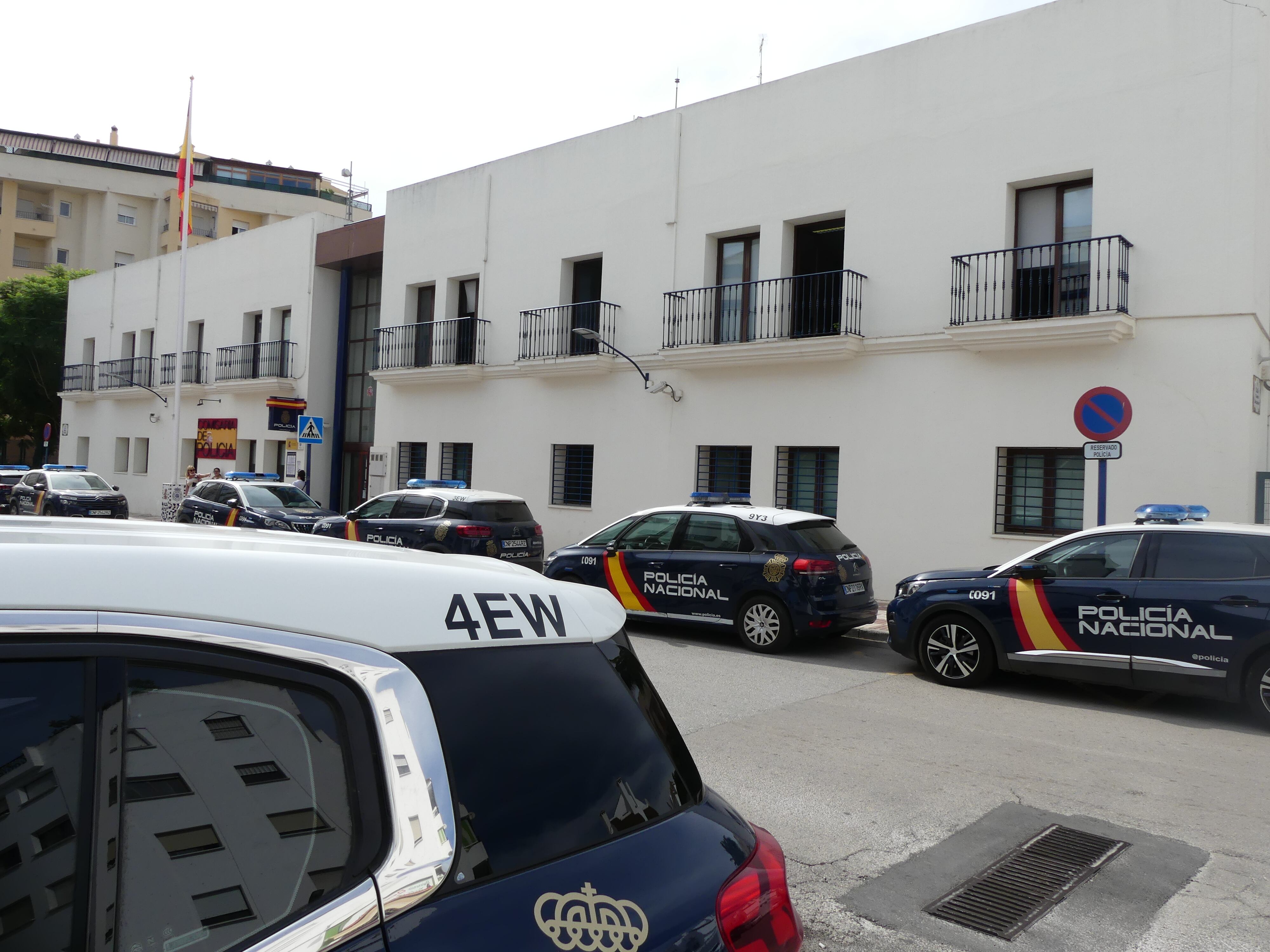 Comisaría de la Policía Nacional en Estepona (Málaga)