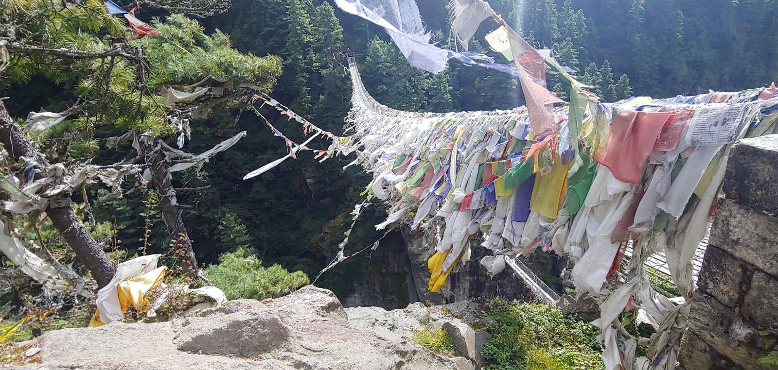 Banderas de oración en el Everest