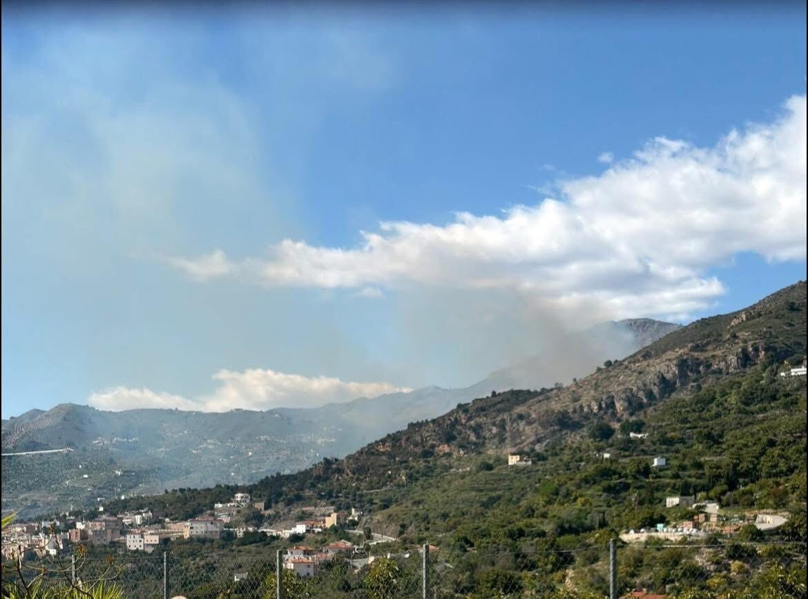 Incendio en Los Guájares (Granada)