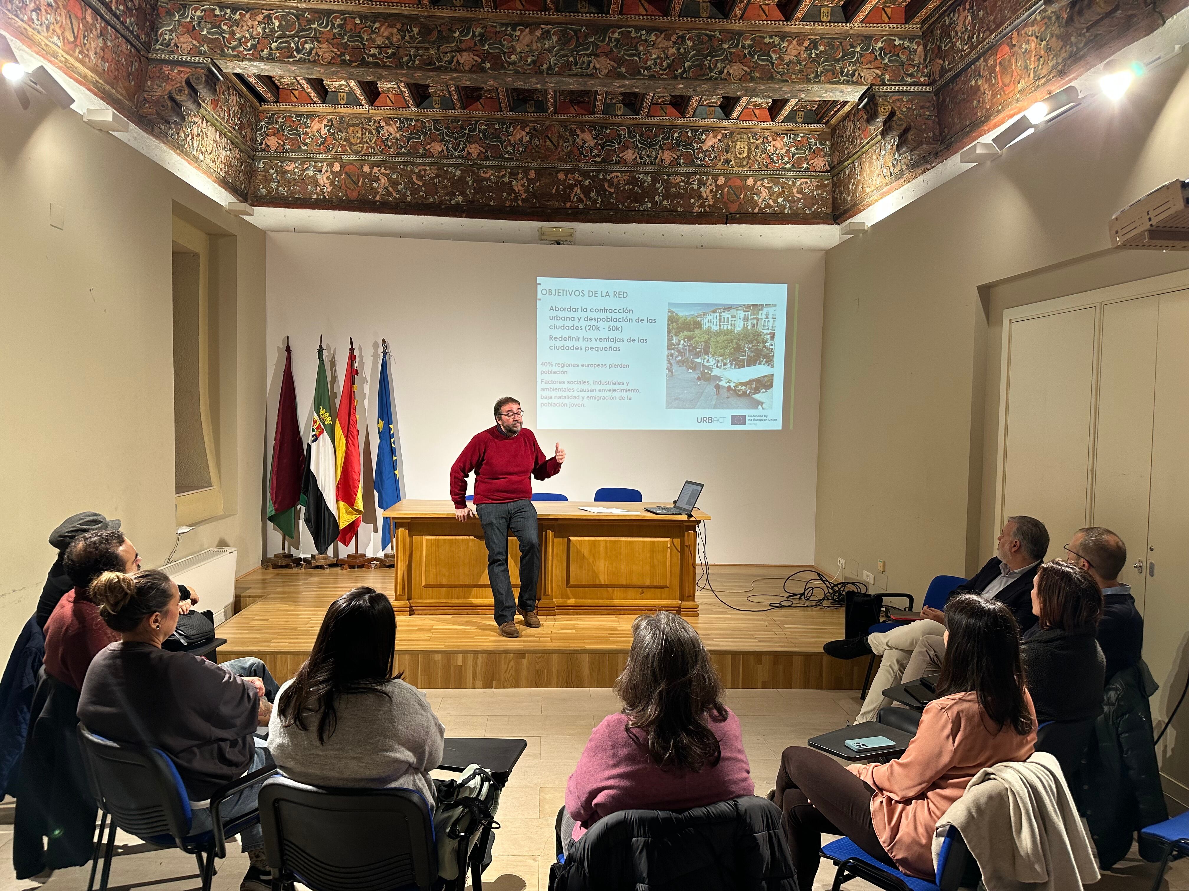 Una de las reuniones del proyecto Urbact en Plasencia