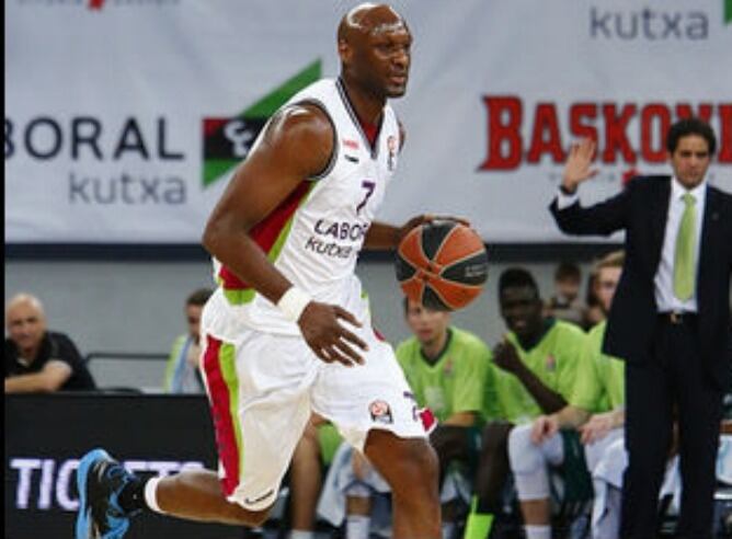 Lamar Odom ya jugó en Euroliga el jueves