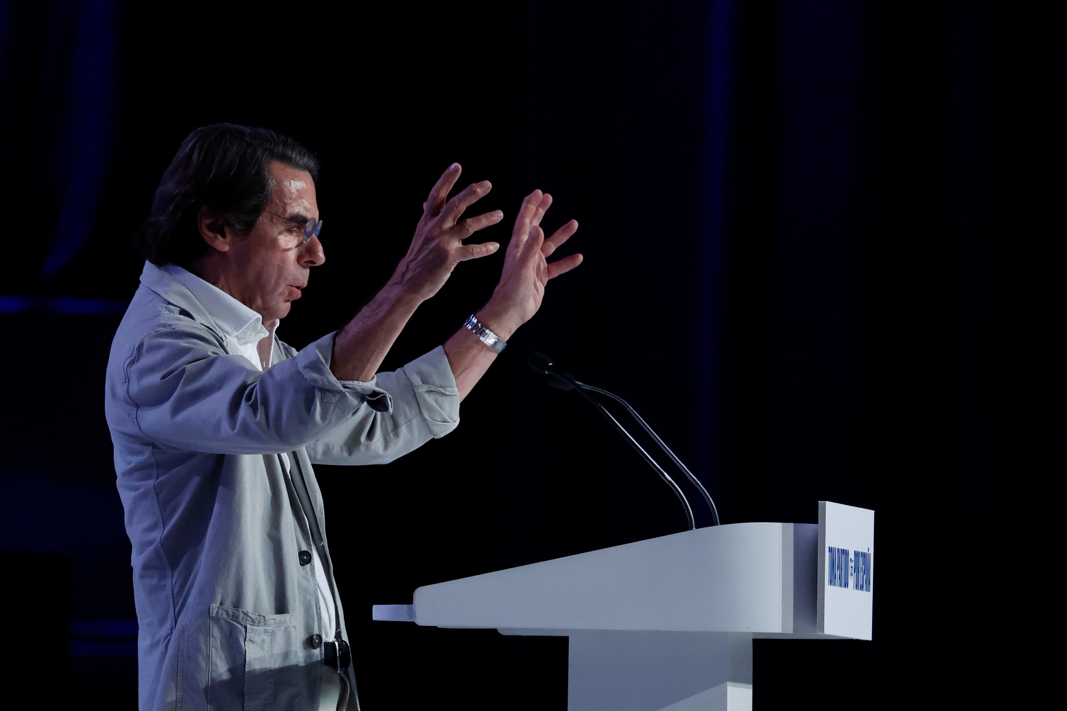 Imagen de archivo de Aznar. EFE/Javier Lizón