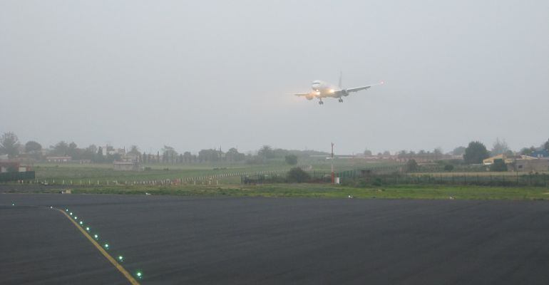 Aeropuerto de Los Rodeos