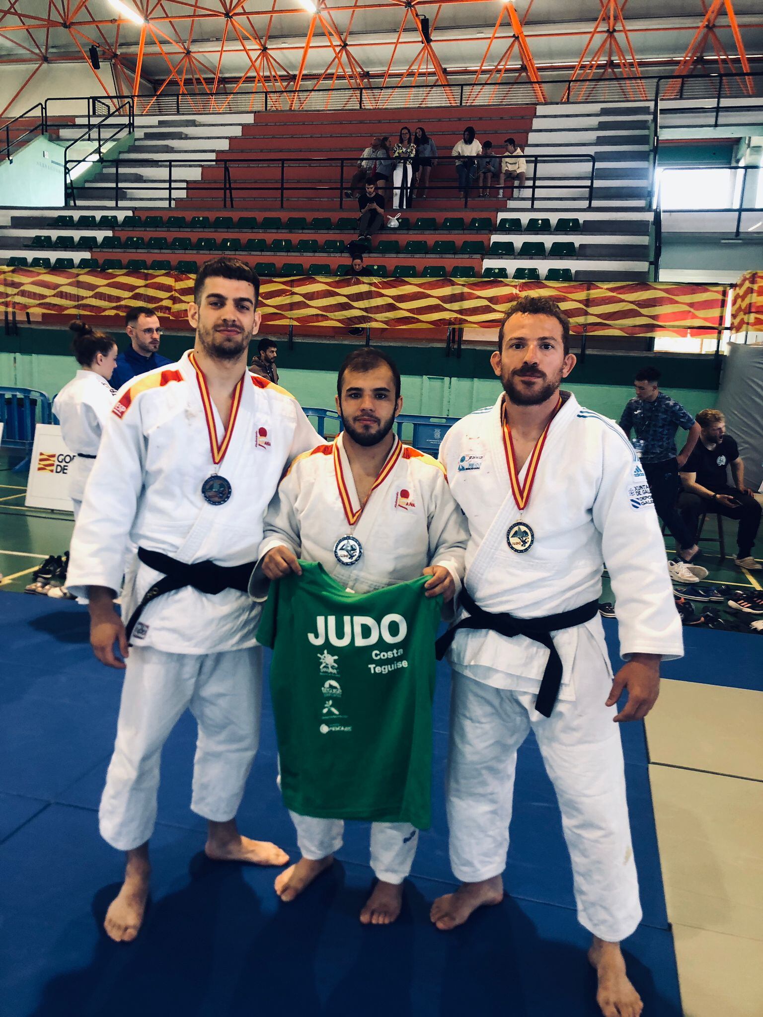 Los tres integrantes del Club de Judo Costa Teguise que han participado en la Copa de España en Jaca.