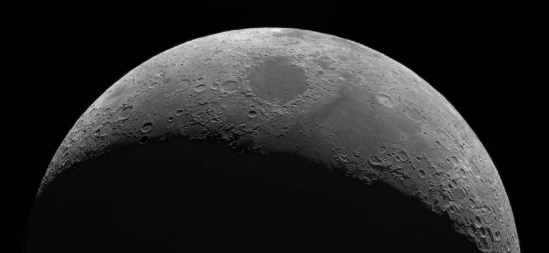 La NASA confirma que hay agua en la Luna