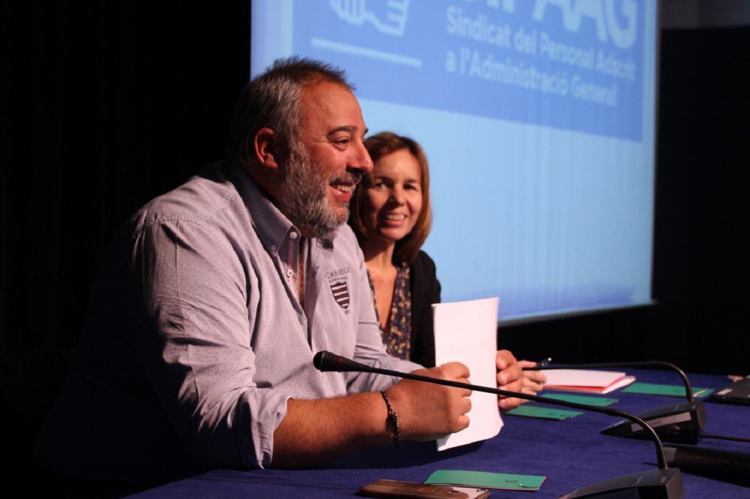 El president del Sipaag, Lluís Anguita, en una assemblea del sindicat.