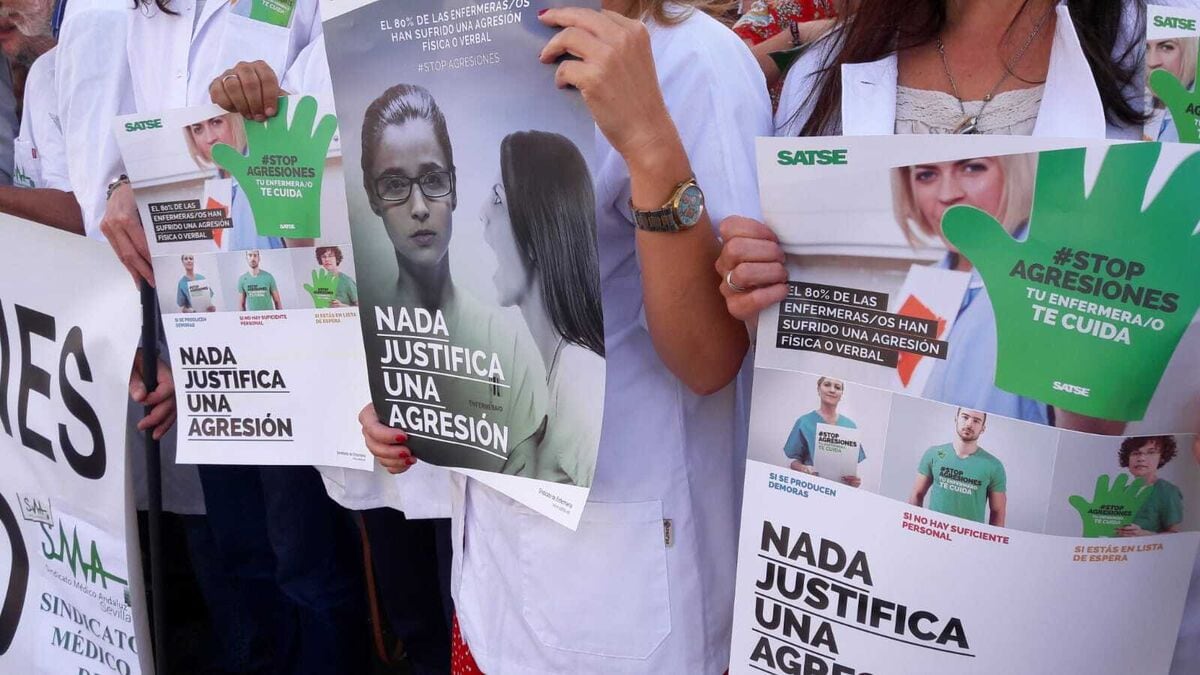 Concentración del SMA contra las agresiones a sanitarios (archivo)