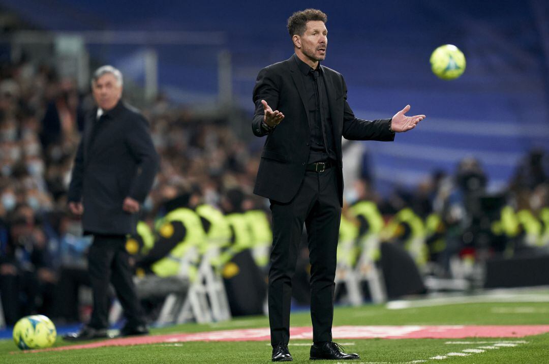 Simeone durante el partido