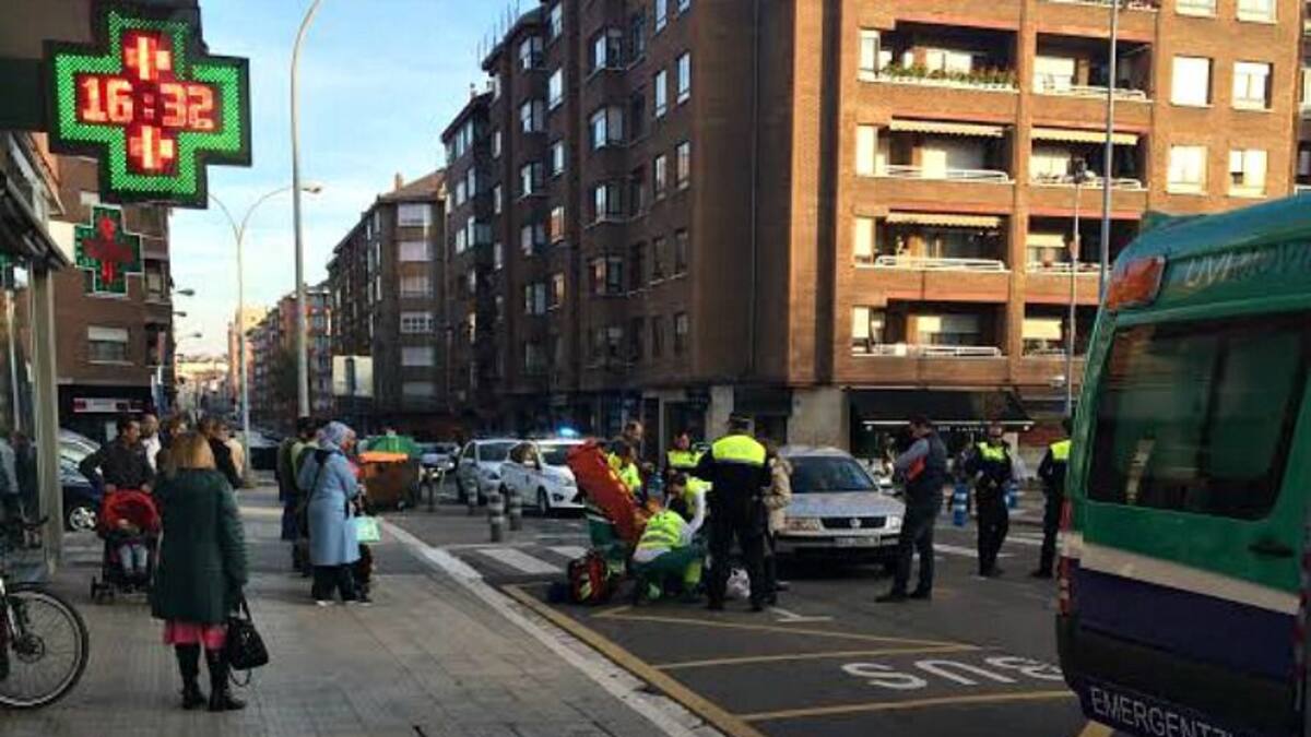 Atropellan a una mujer en un paso de cebra en Vitoria