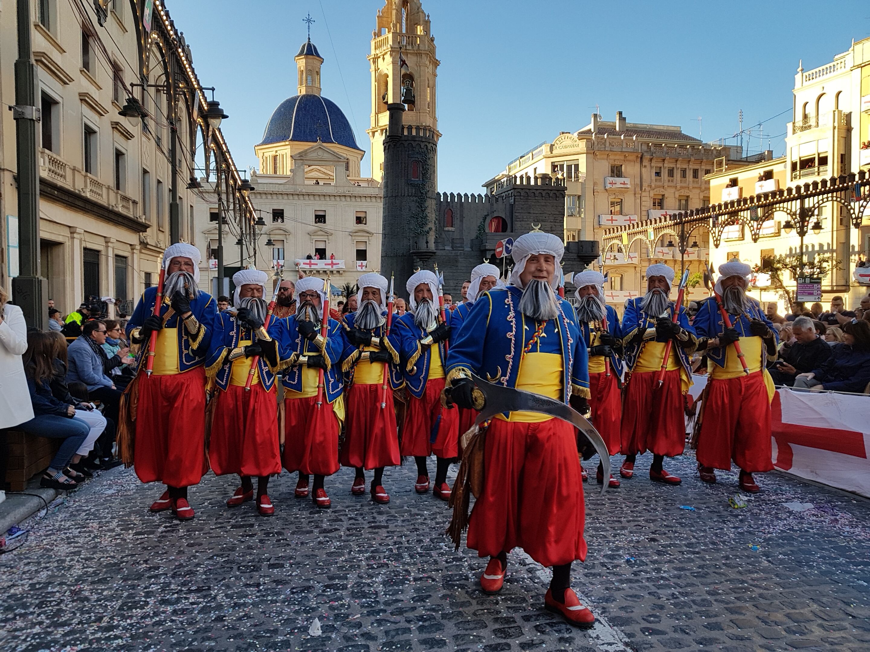 La escuadra de la Filà Berberiscos durante la entrada mora de 2019.