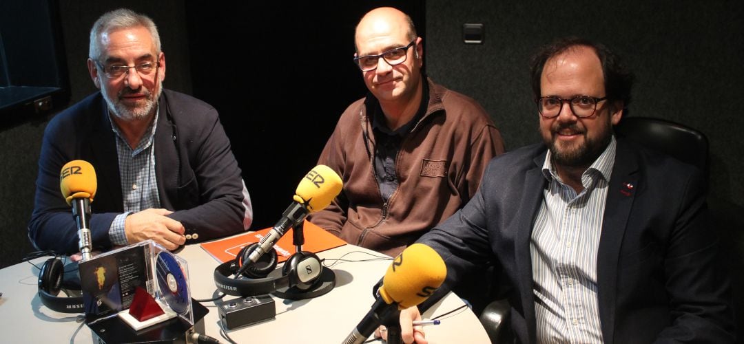 Horacio Rico (Cs), Juyan Bautista (IU), y Luis Miguel Torres (PP)