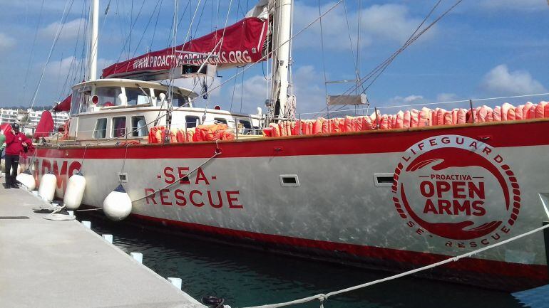 Velero Astral, Proactiva Open Arms