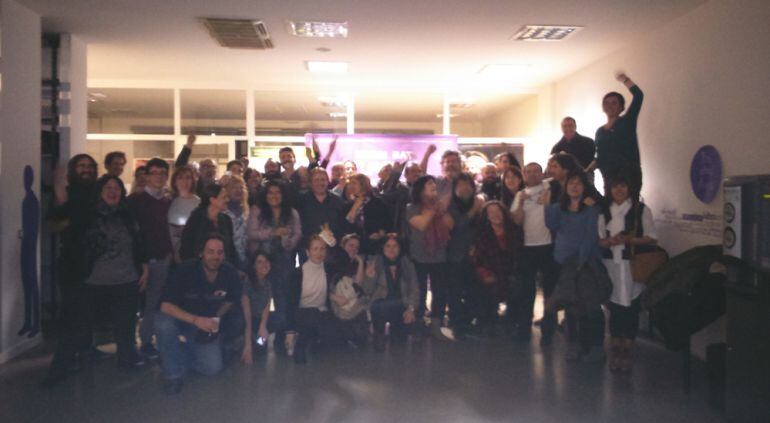 Podemos celebra en su sede Gasteiztarra su triunfo en las elecciones generales en Alava en la noche del 20 D