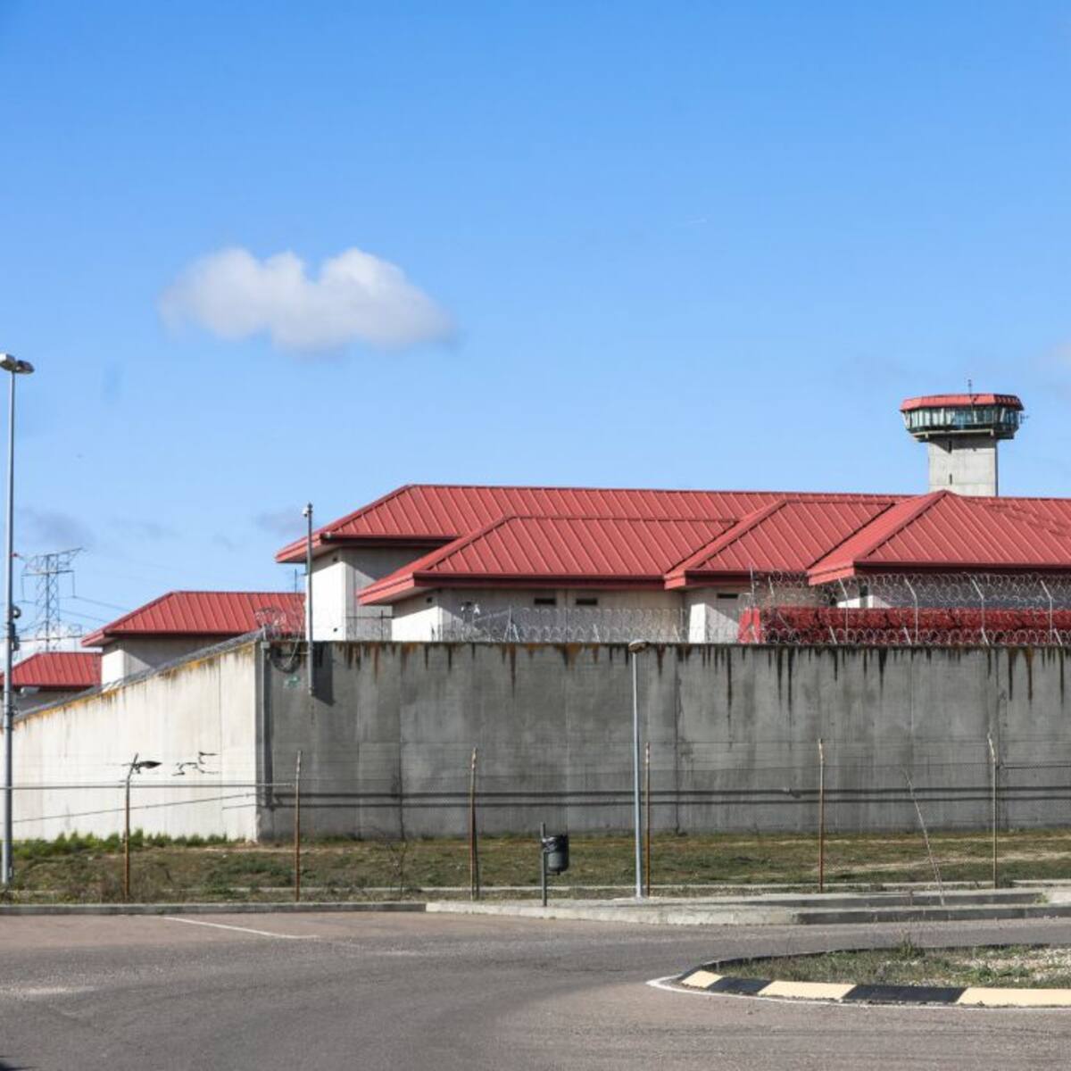 El aumento de los contagios entre los presos empieza a generar "tensión" en la cárcel de Valdemoro