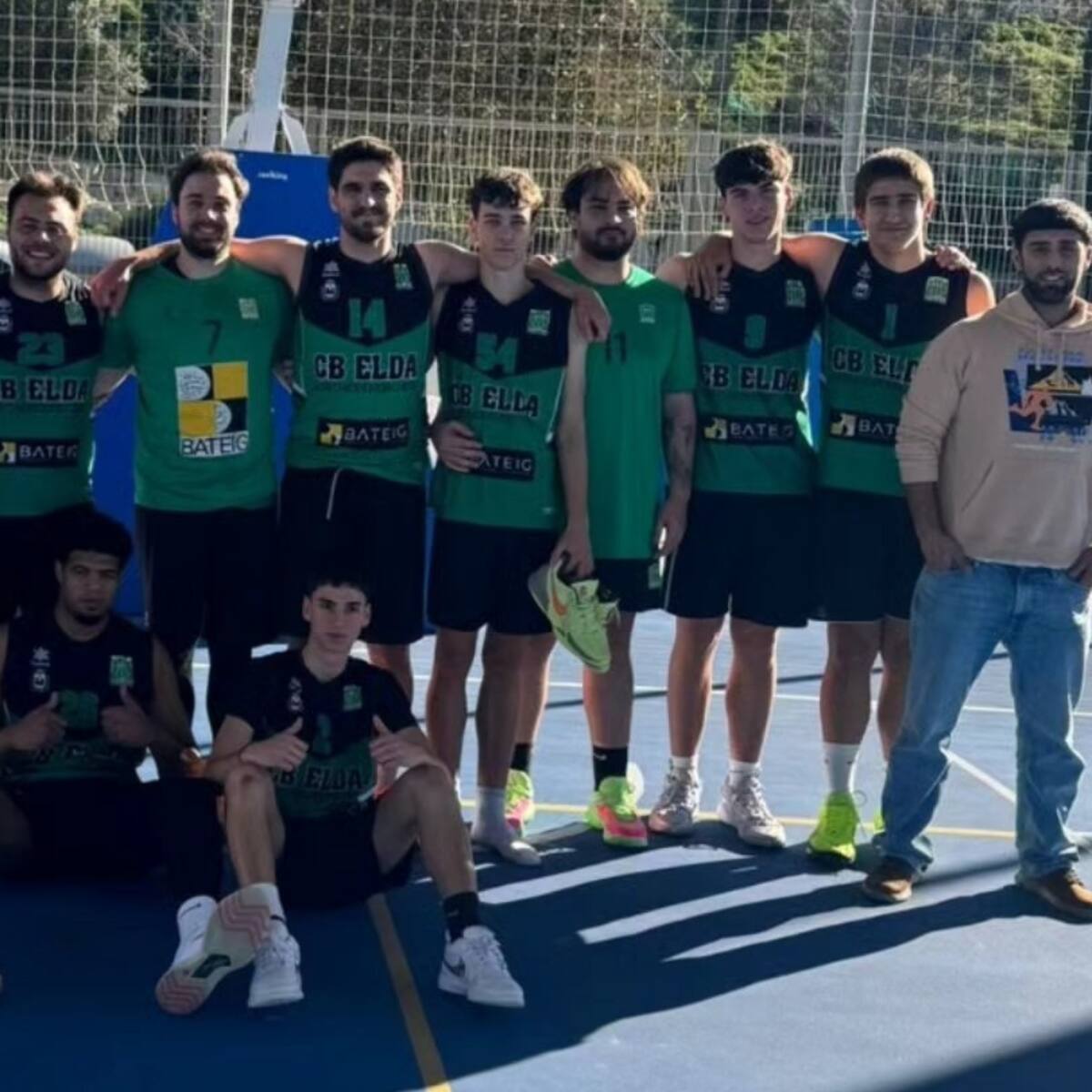 El C. B. Elda - Bateig Piedra Natural salda un exigente fin de semana con una victoria clave y buenas sensaciones