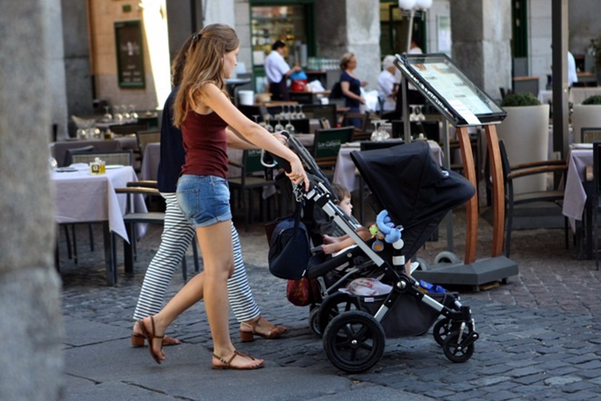 19/08/2014 Una madre con su bebé.

La Región de Murcia registró 1.135 nacimientos en septiembre de 2024, ocho menos que en el mismo mes del año anterior, lo que representa una caída del 0,7%, según datos publicados este miércoles por el Instituto Nacional de Estadística (INE).

CASTILLA Y LEÓN ESPAÑA EUROPA VALLADOLID SOCIEDAD
MINISTERIO DE EMPLEO Y SS
