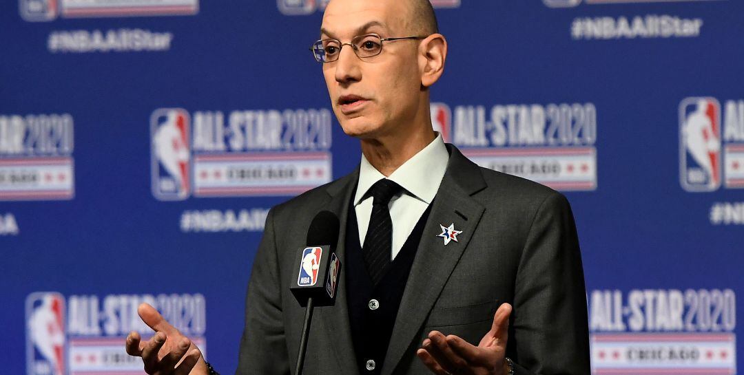 Adam Silver, comisionado de la NBA, durante una rueda de prensa