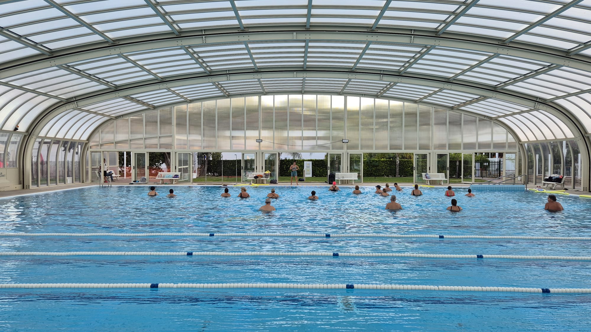 Piscina cubierta del Club Nazaret