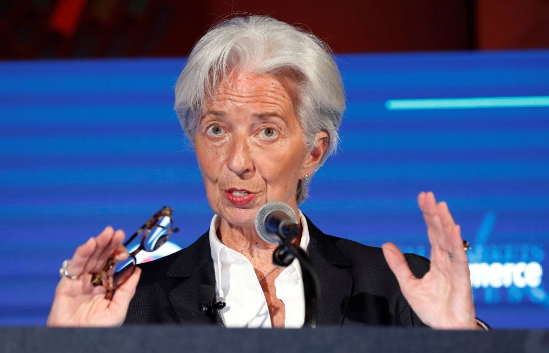 Christine Lagarde, Directora Gerente del FMI, dando un discurso en Washington