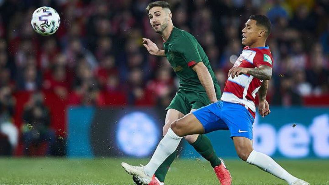 yeray pelea por un balón 