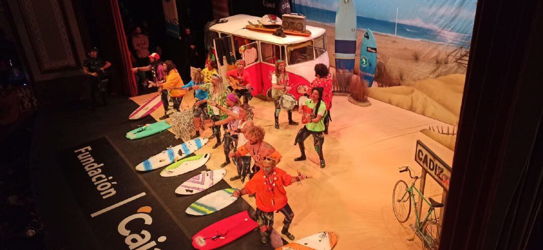 Chirigota 'Cadizfornia' en su pase de Cuartos de Final