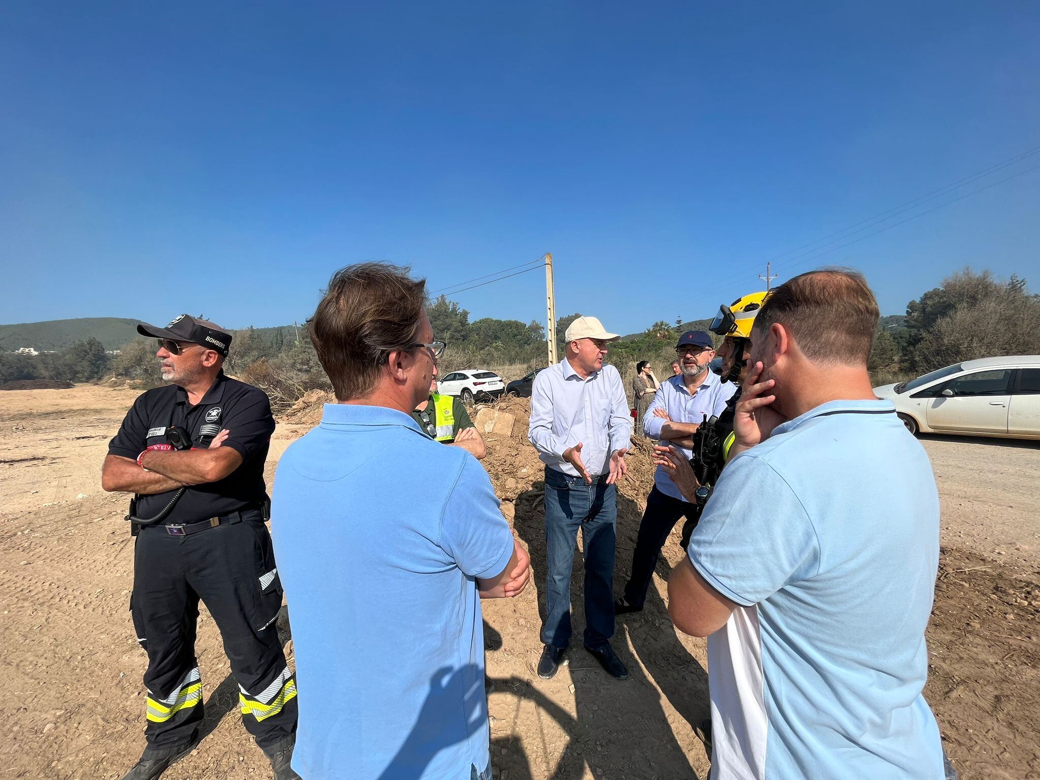 El presidente en la visita a la planta de compostaje (Consell)