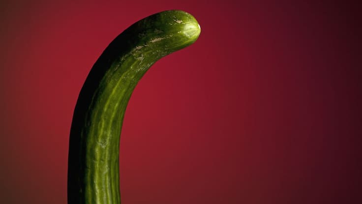 Contigo Dentro: Curvatura del pene, regalos navideños, muñecas sexuales y Queen.