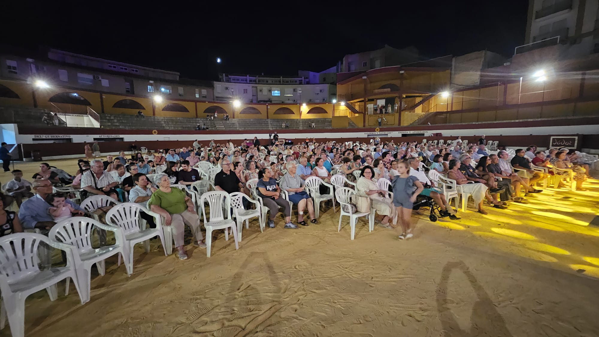 Publico asistente la noche del viernes
