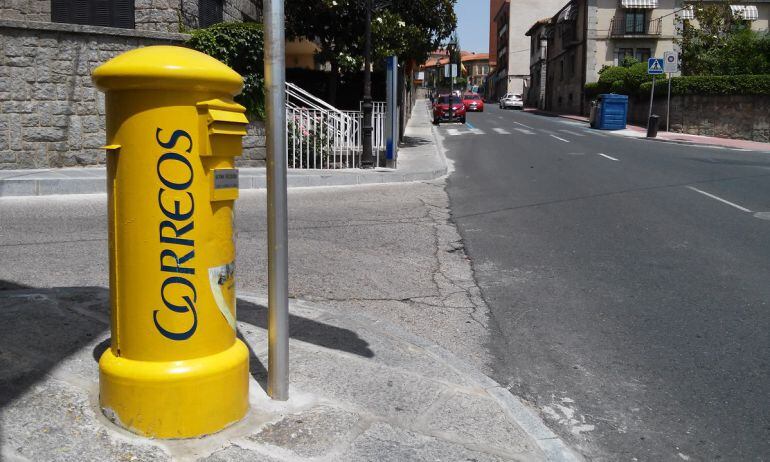 Según la CGT Correos no contrata ni para suplir las vacaciones de los carteros