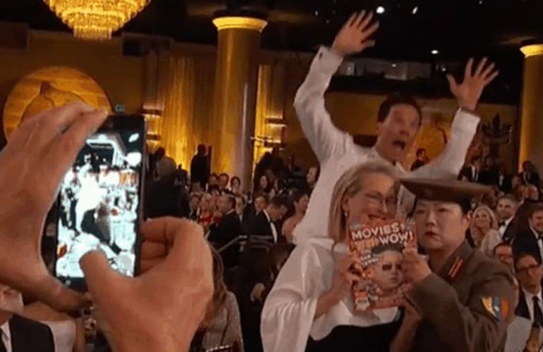 El famoso &#039;photobomb&#039; de Benedict Cumberbatch a Meryl Streep.