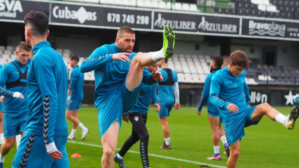 Castellón y Albacete se enfrentan a su primera final por la permanencia