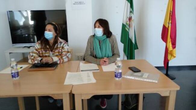 Angela Rodríguez, directora y Daza García, coordinadora de Travindy