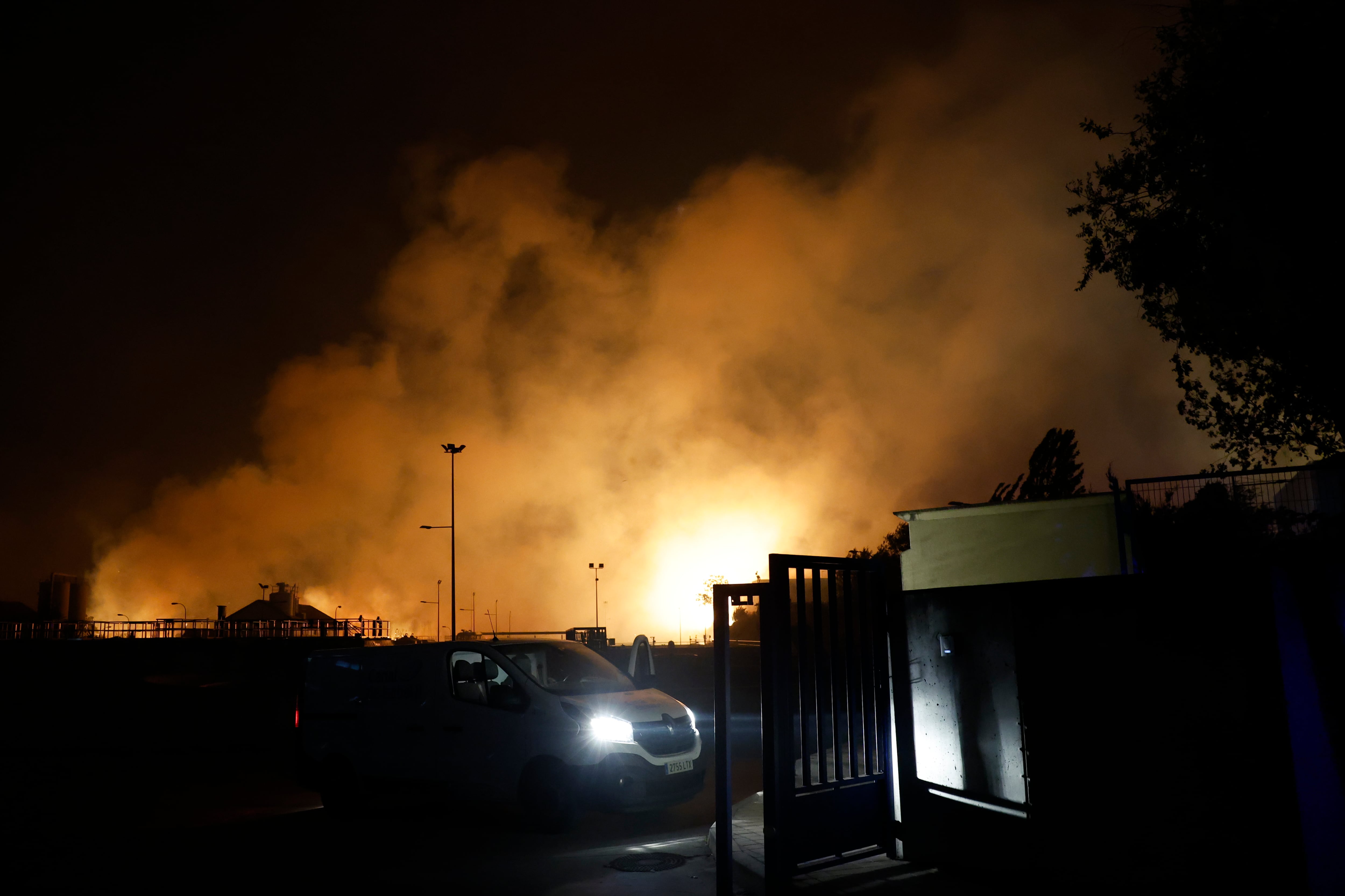 TRES CANTOS (MADRID), 11/08/2025.- Incendio en Tres Cantos EFE/Mariscal