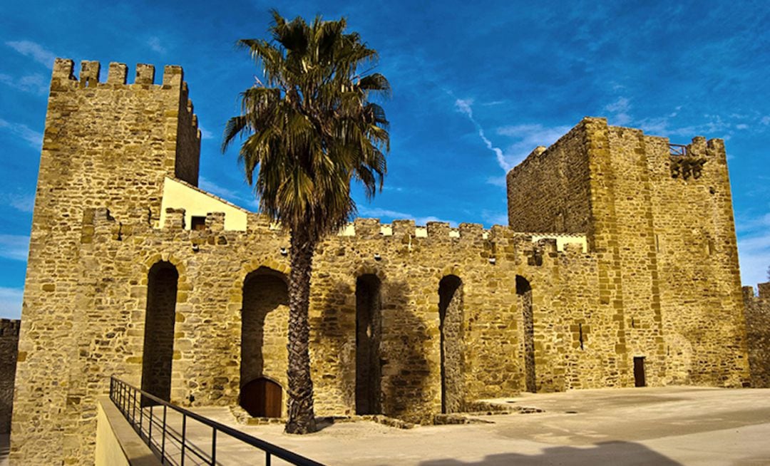 Castillo de Lopera.