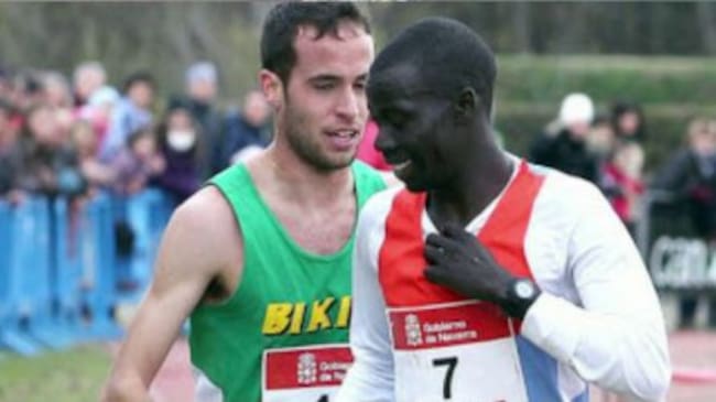 Abel Mutai, agradecido a Iván Fernández