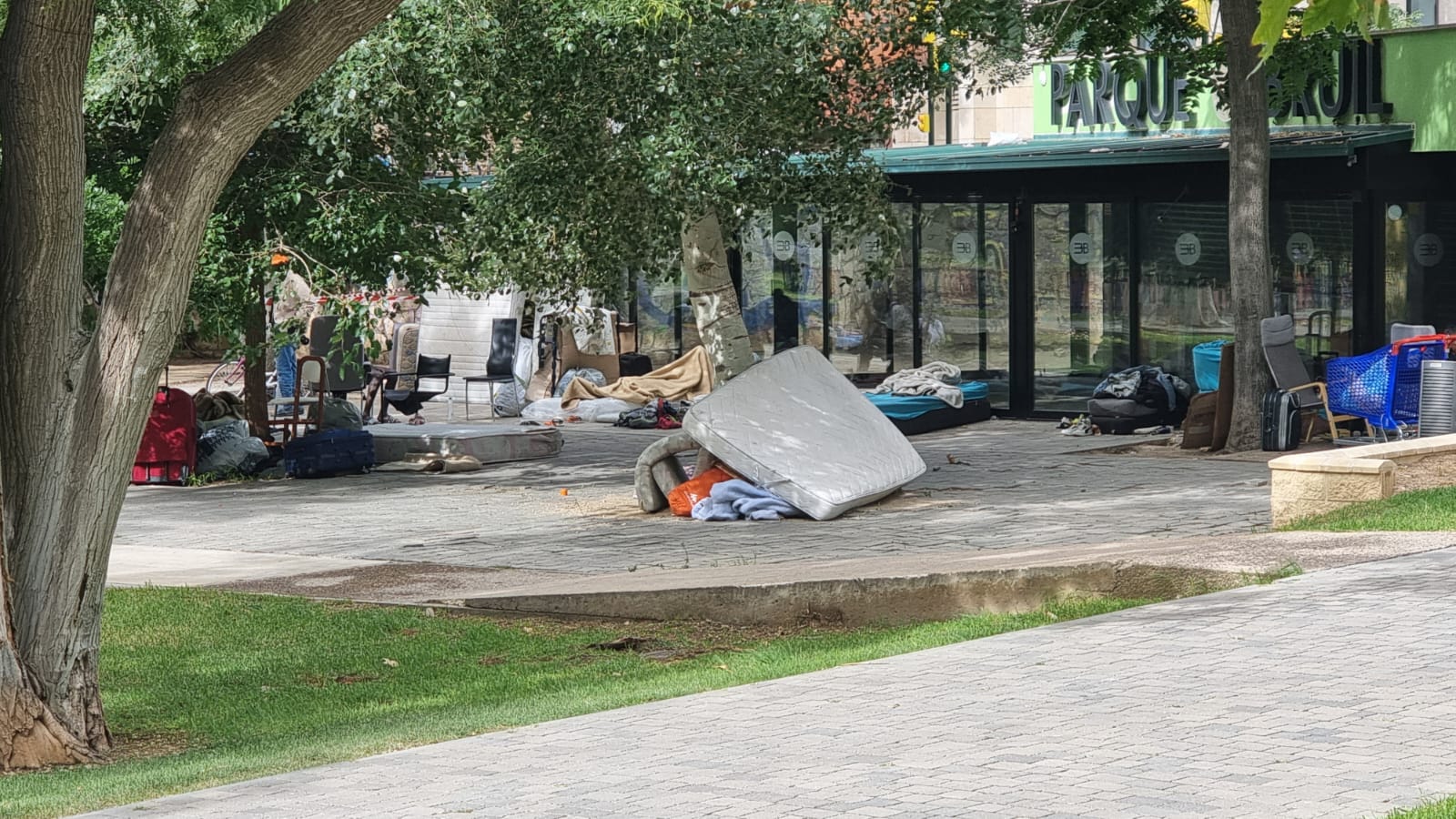 Kiosco del parque Bruil de Zaragoza
