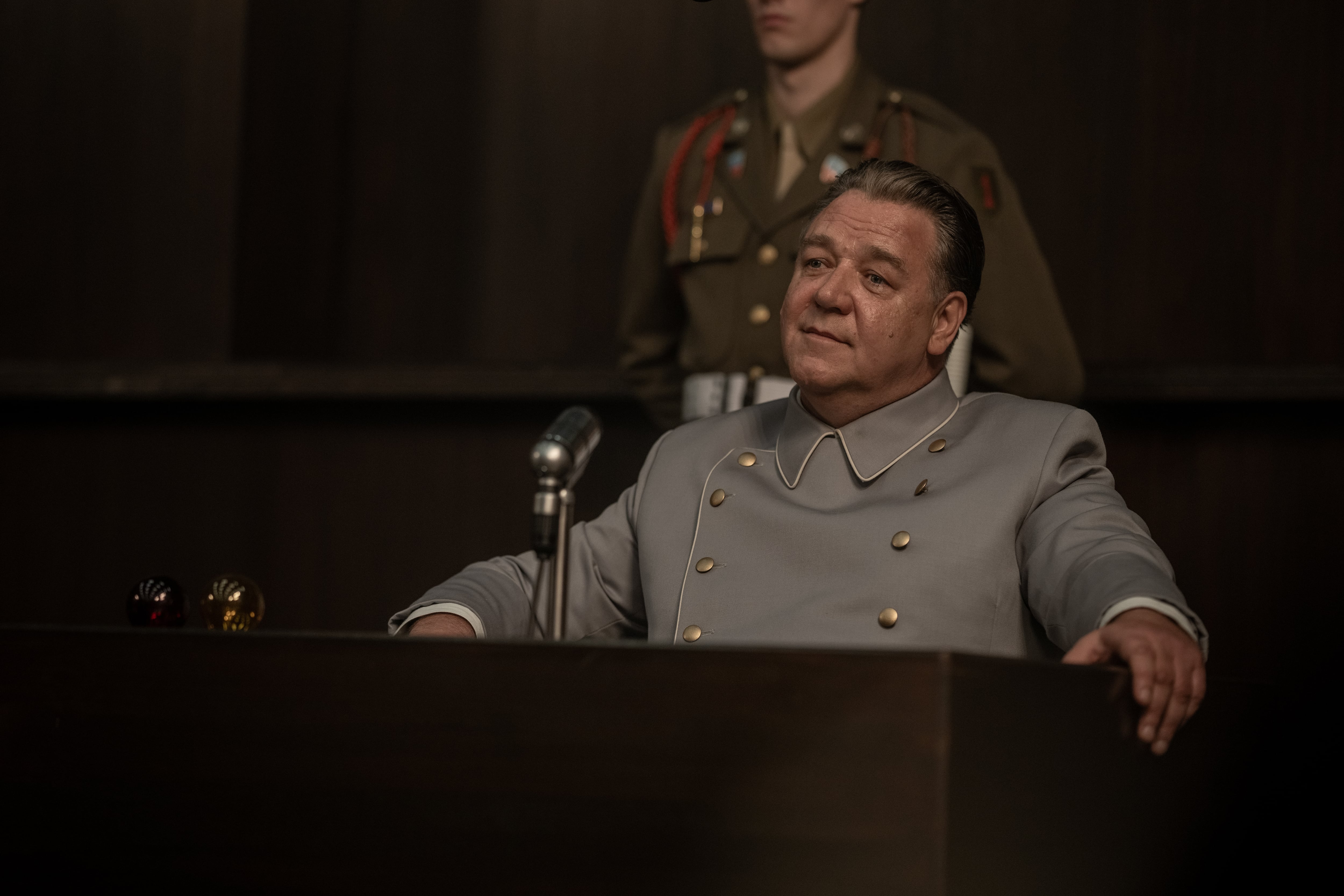 Fotograma de Russell Crowe en 'Núremberg' / DEAPLANETA