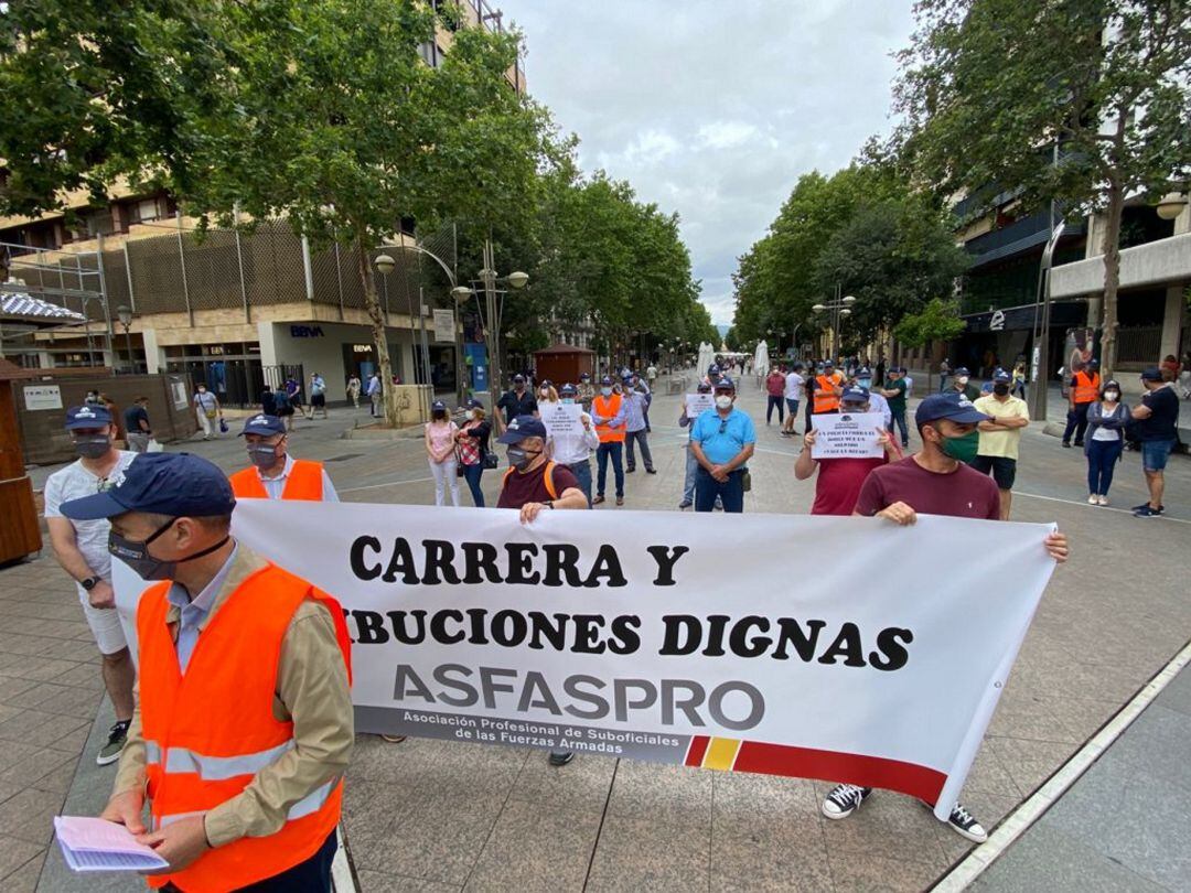 Concentración de la Asociación Profesional de Suboficiales de las Fuerzas Armadas en Córdoba