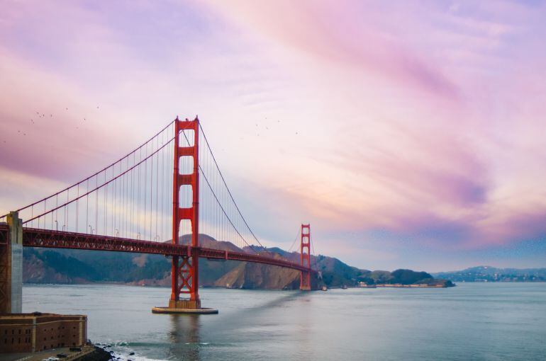 Vistas al puente Golden Gate en San Francisco (EEUU).