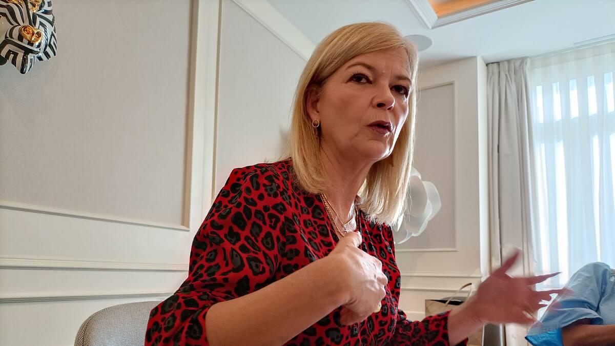 Gabriela Bravo reclama las competencias de justicia para las comunidades autónomas