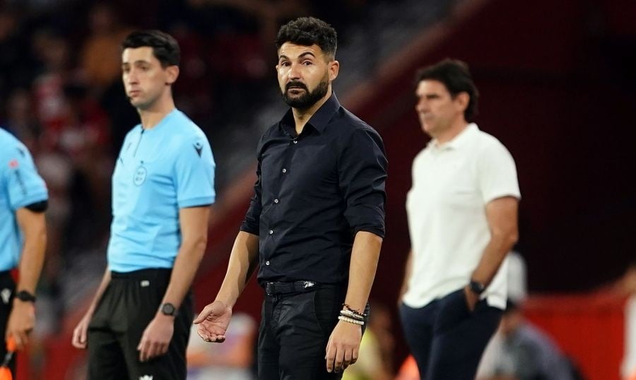 Romo, durante el partido en Los Cármenes