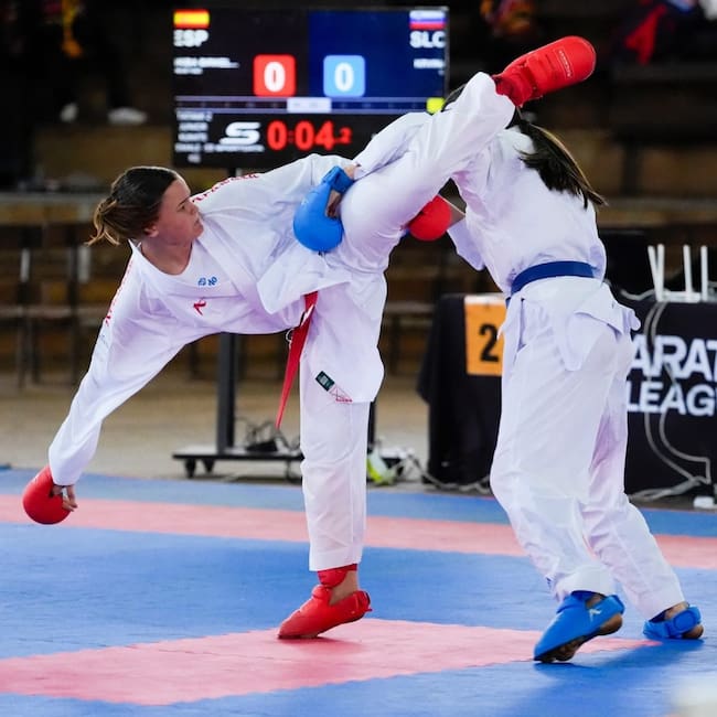 Amelie Skiba en la WKF Karate One Youth League Harare 2026, en Zimbabue.