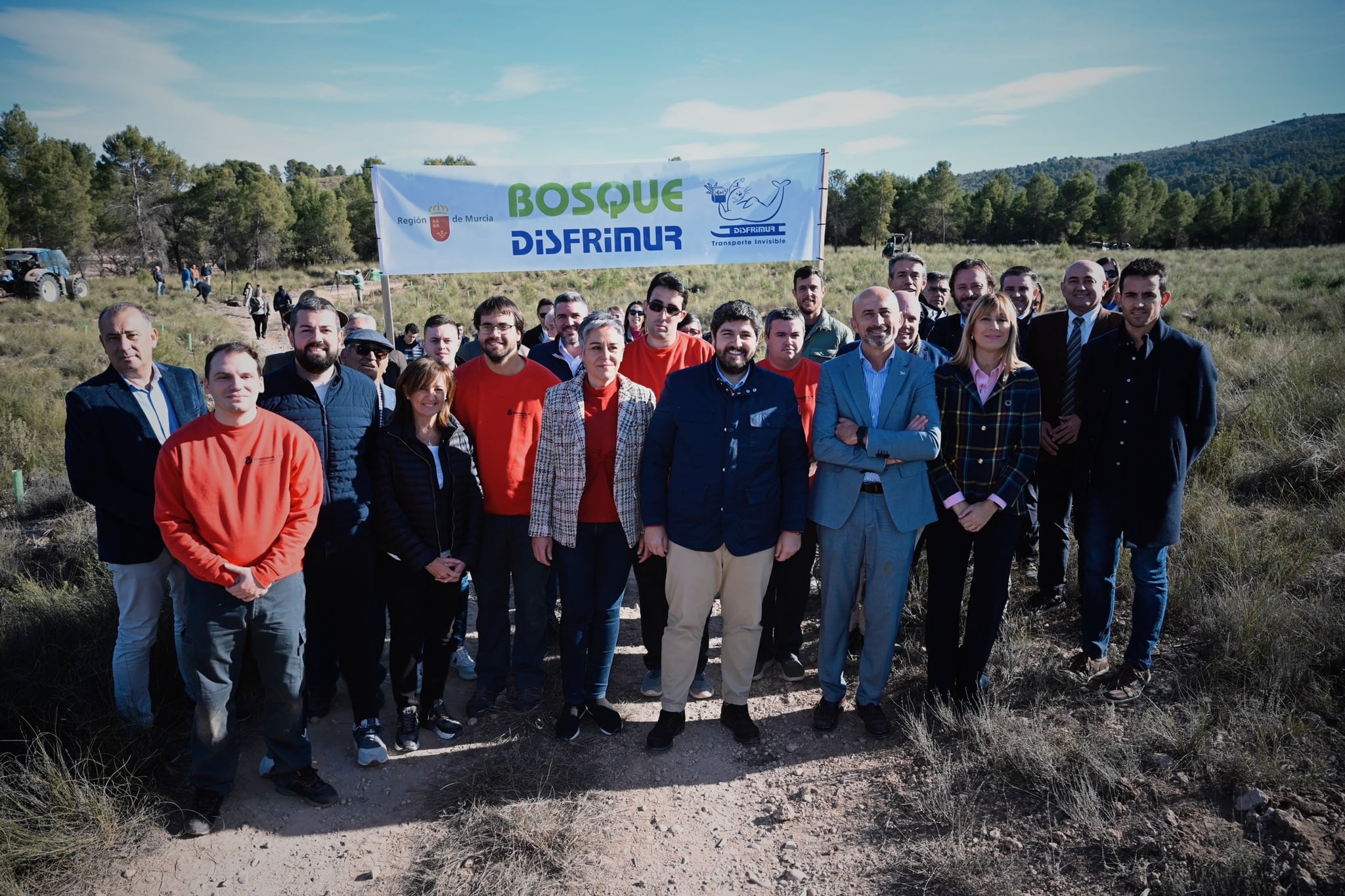 Inauguración por parte del presidente Autonómico del proyecto &#039;Bosque Disfrimur&#039; para la recuperación de suelo forestal en la sierra del Molino de Calasparra