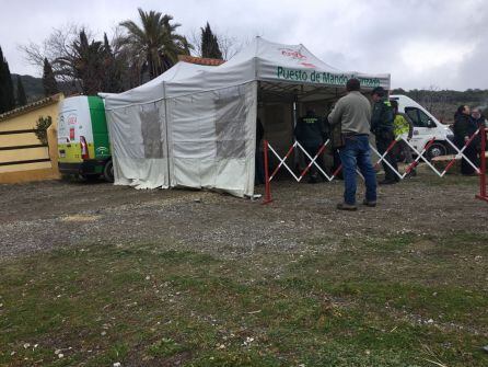 Desde el primer momento, se instaló un puesto de mando para coordinar las tareas de búsqueda