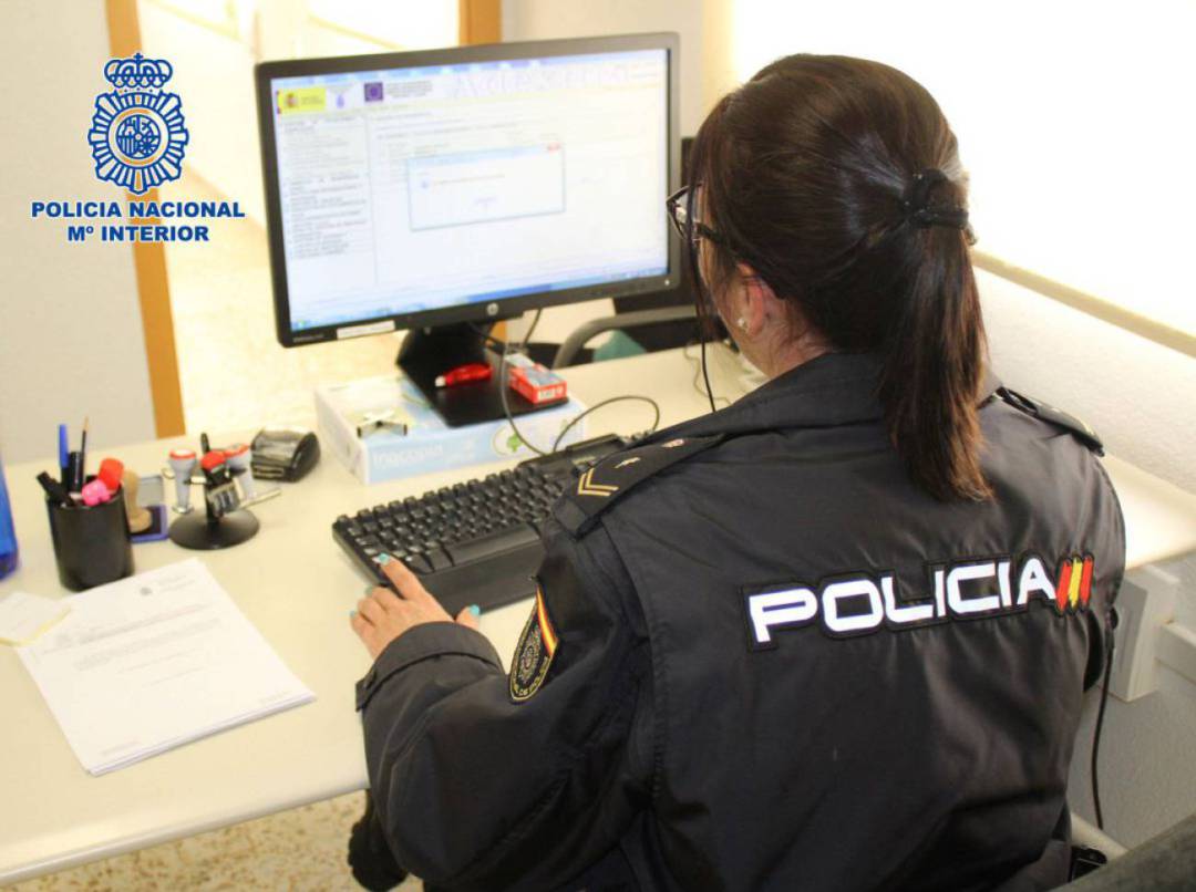 Agente de la Policía Nacional