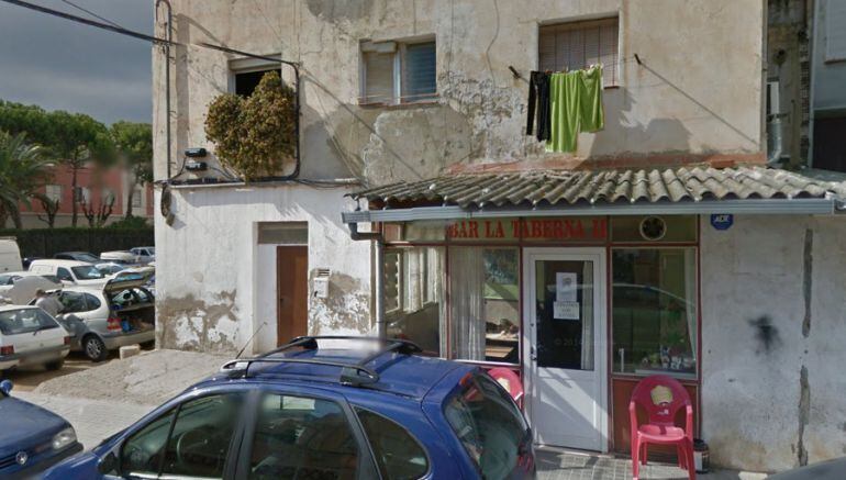 L'immoble del carrer doctor Letamendi on suposadament es venia droga a menors